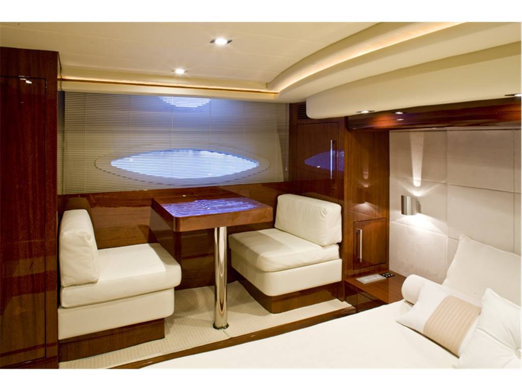 Uniesse 58 fly