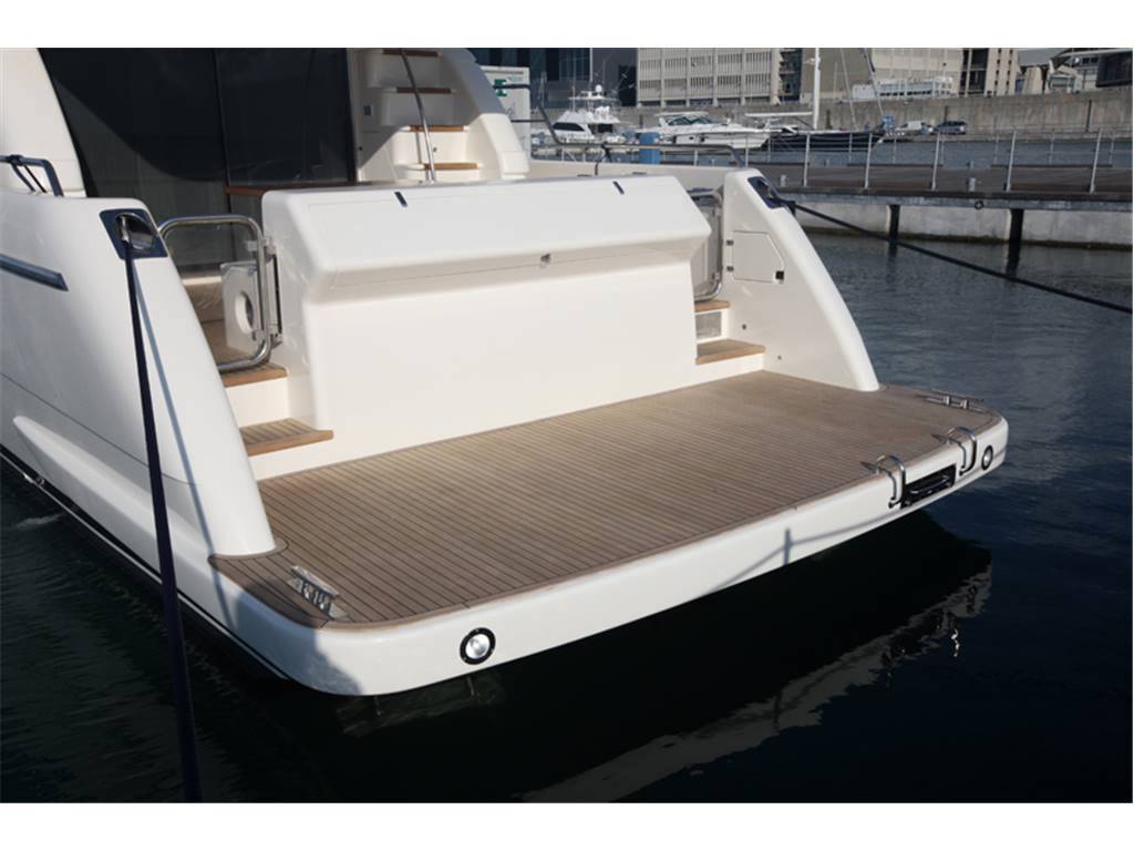 Uniesse 58 fly