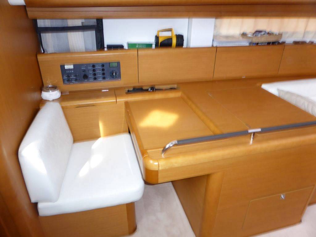 Jeanneau 50 ds performance