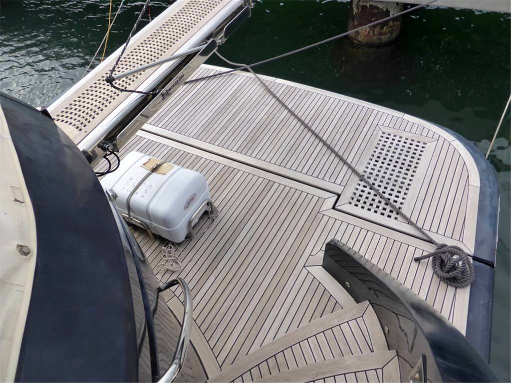 Pacific shipyard Prestige 170