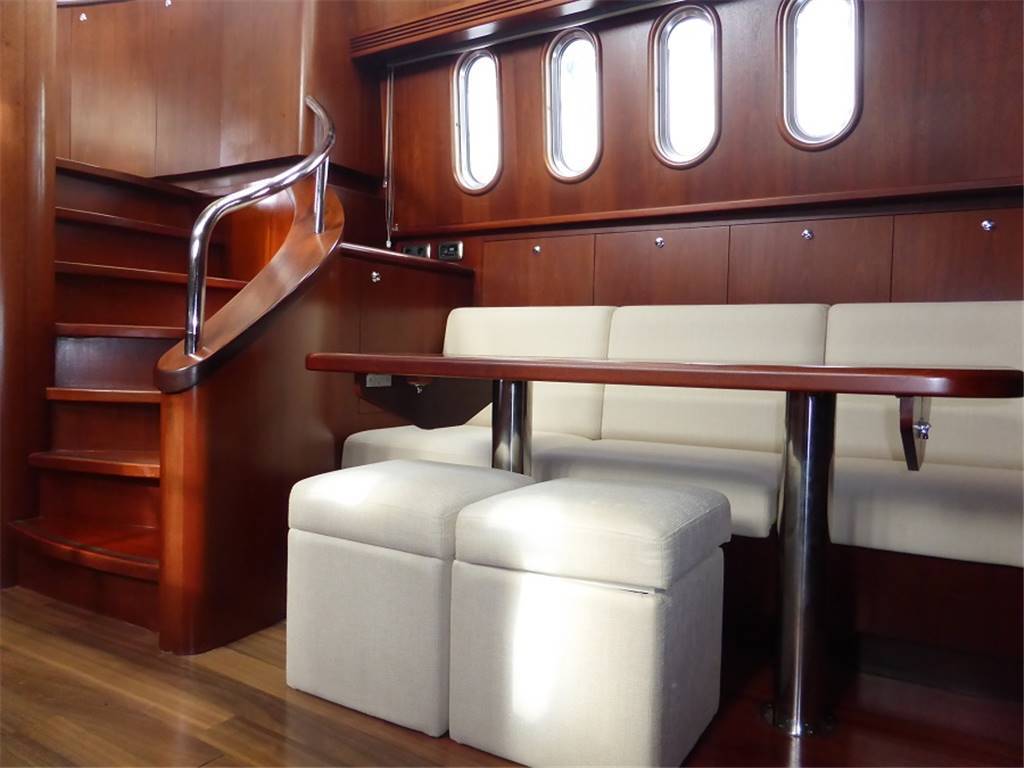 Pacific shipyard Prestige 170