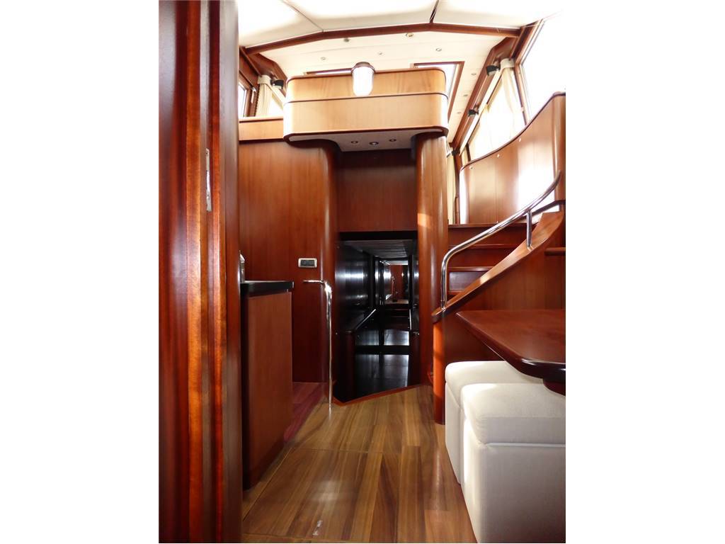Pacific shipyard Prestige 170