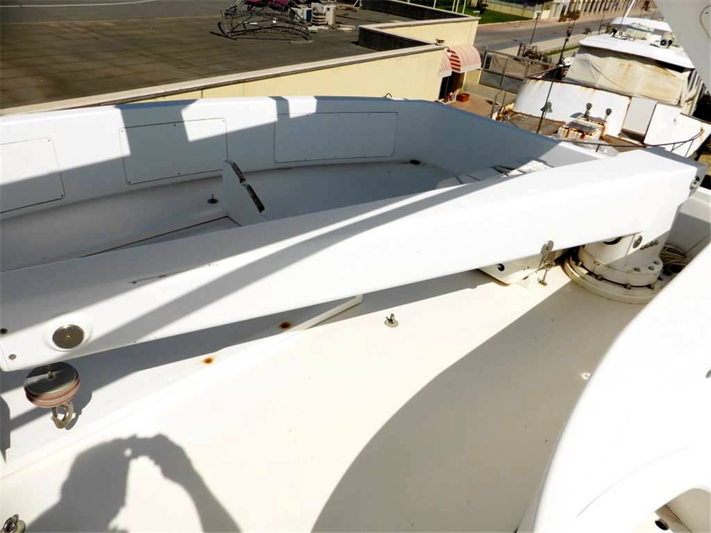 Cantieri di pisa Akhir 85