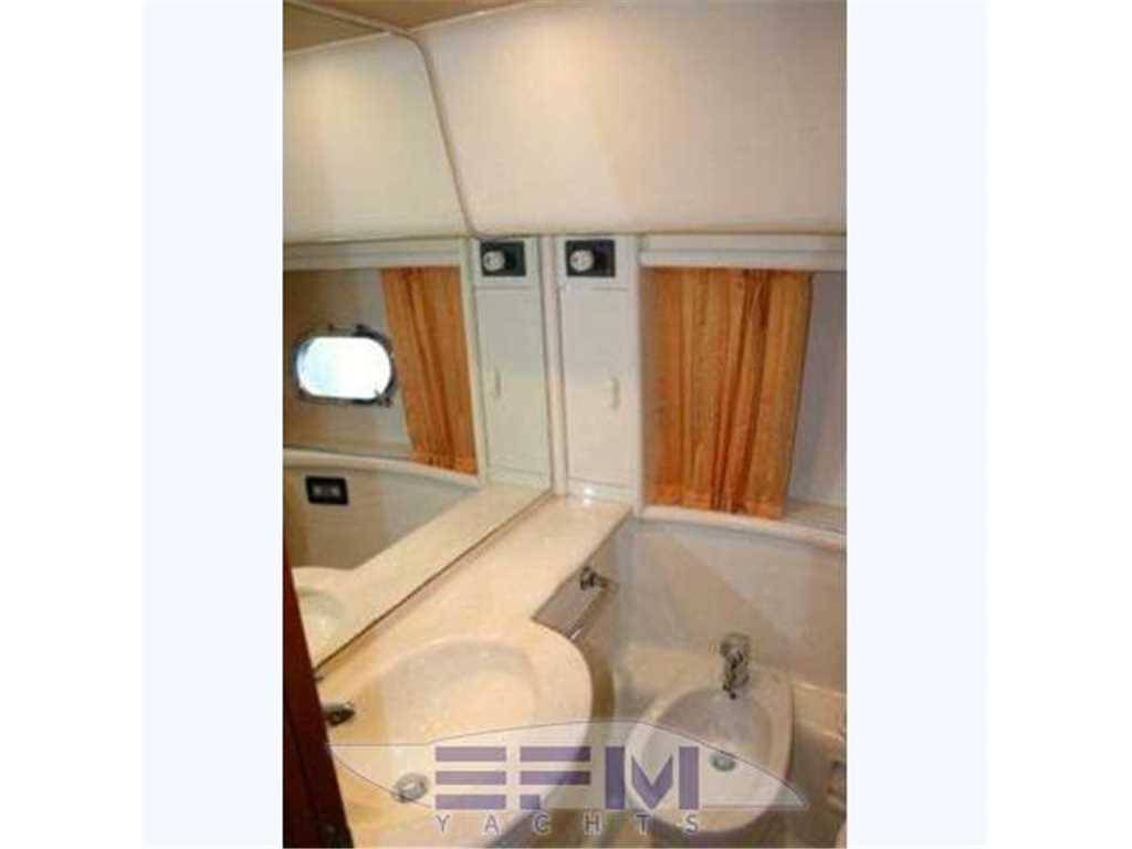 Ferretti 620