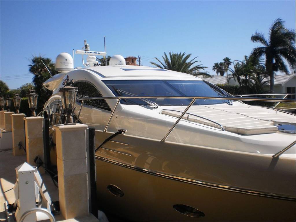 Sunseeker Predator 52