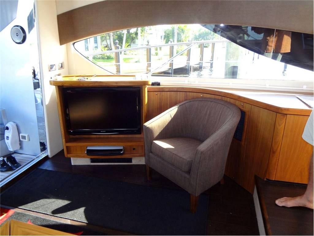 Sunseeker Predator 52