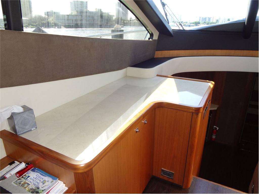 Sunseeker Predator 52