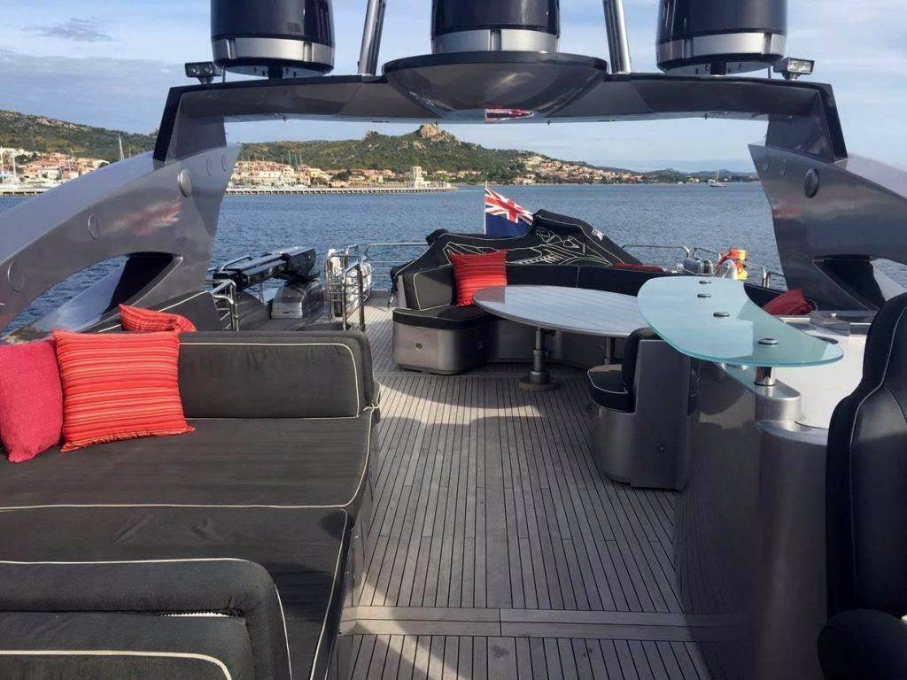 Sunseeker 105 motor yacht
