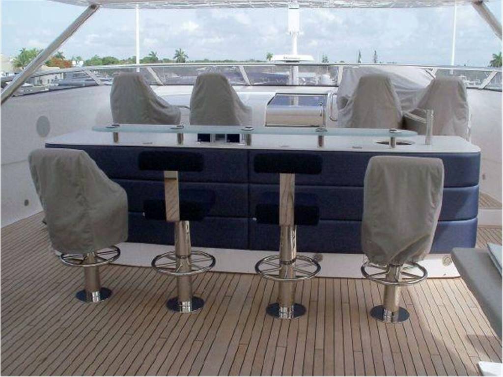 Sunseeker 115 sport yacht