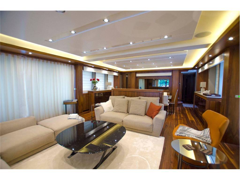 Sunseeker 115 sport yacht