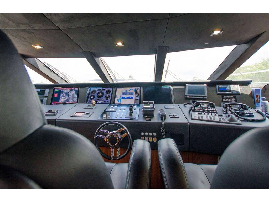 Sunseeker 115 sport yacht