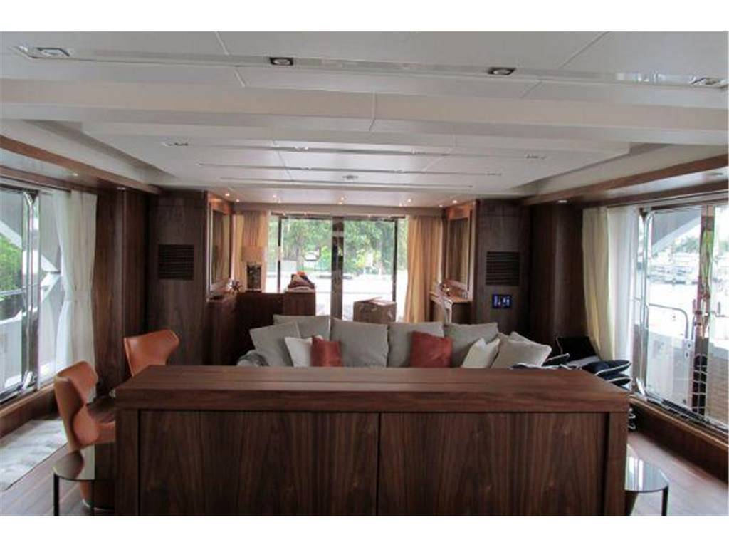 Sunseeker 115 sport yacht