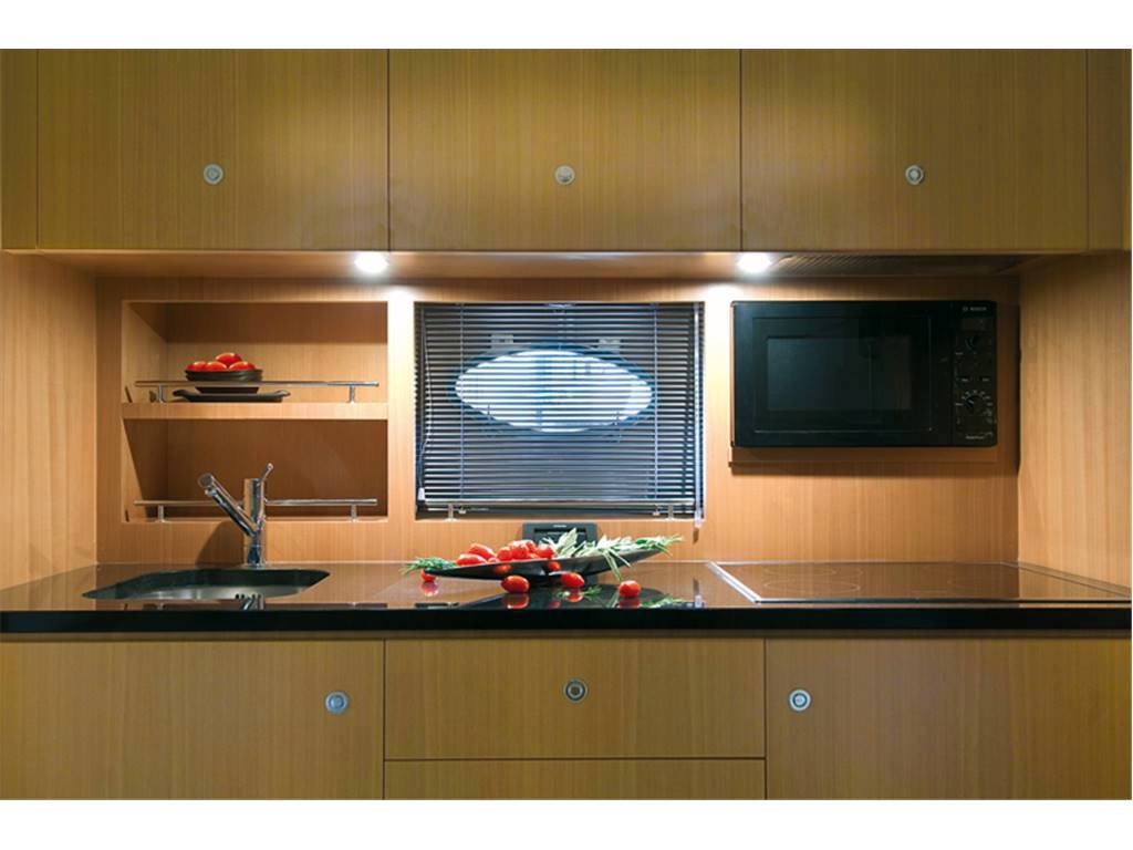 Uniesse 57 ht