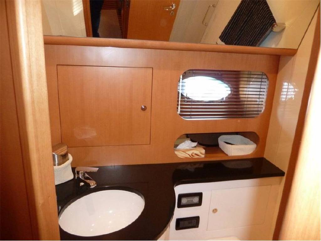 Uniesse 57 ht