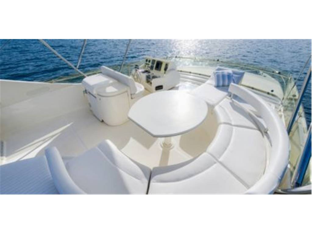 Ferretti 730