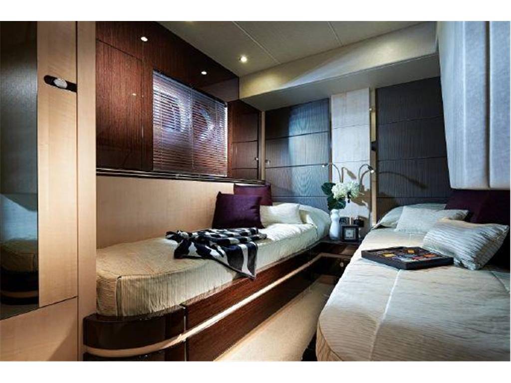 Sunseeker Manhattan 55
