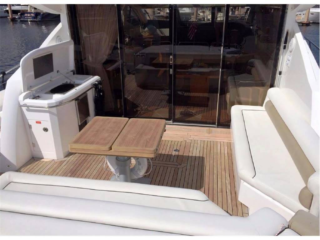 Sunseeker 64 predator