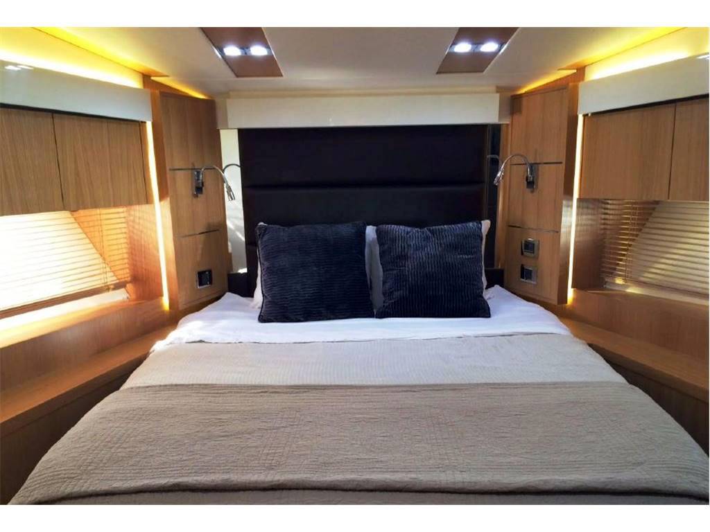Sunseeker 64 predator