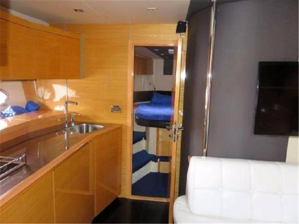 Azimut Atlantis 54