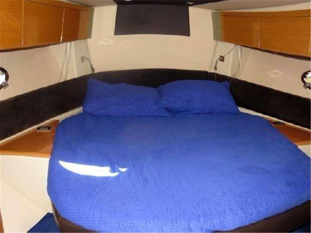 Azimut Atlantis 54