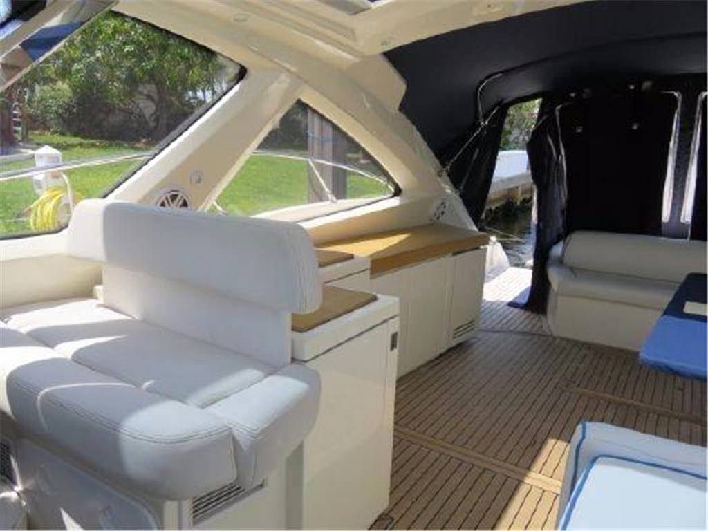 Azimut Atlantis 54