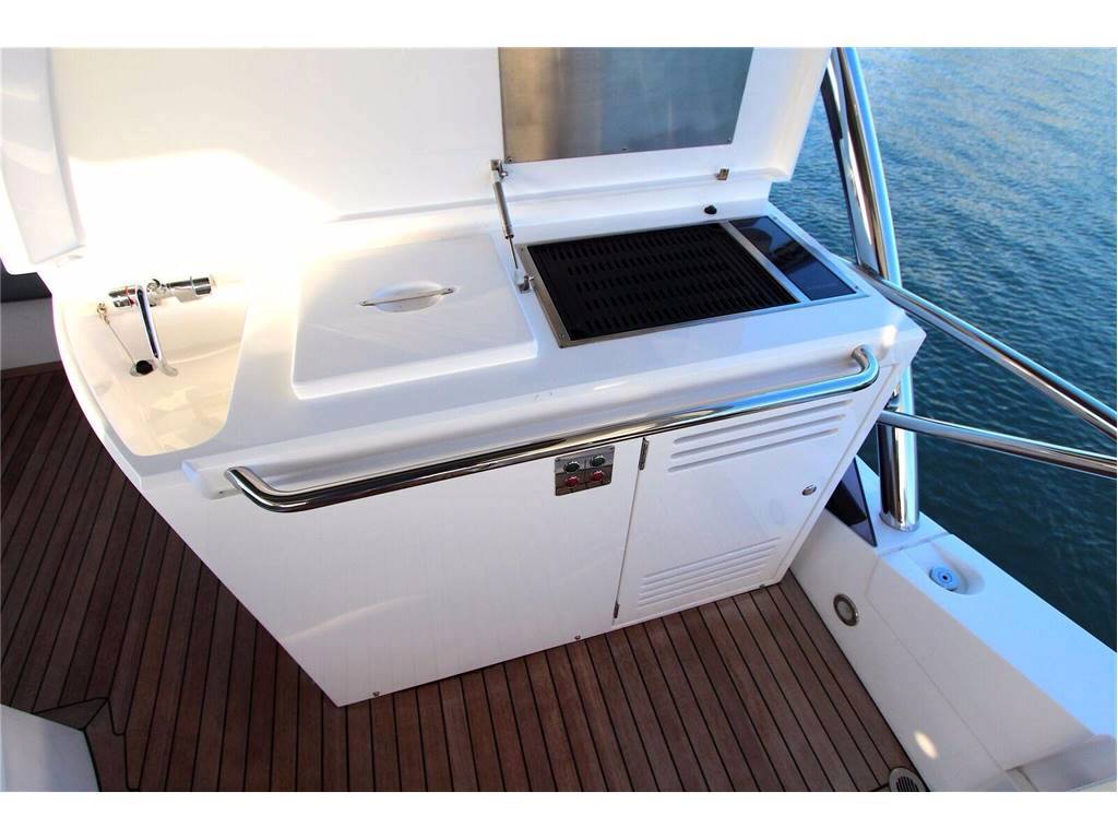 Sunseeker 65 manhattan