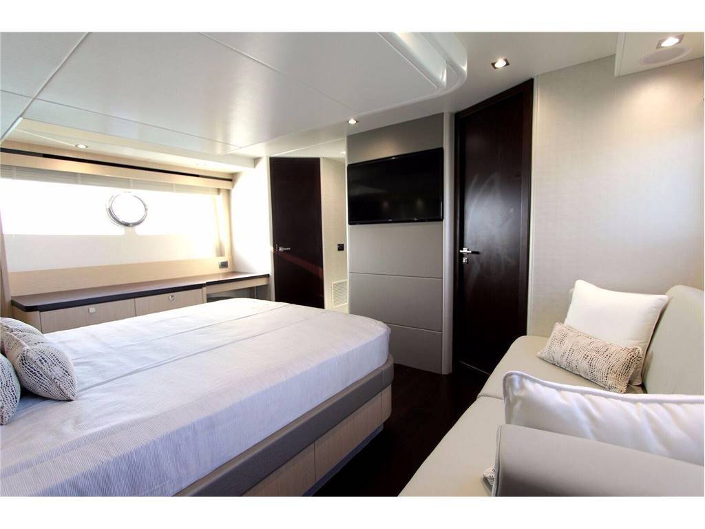Sunseeker 65 manhattan