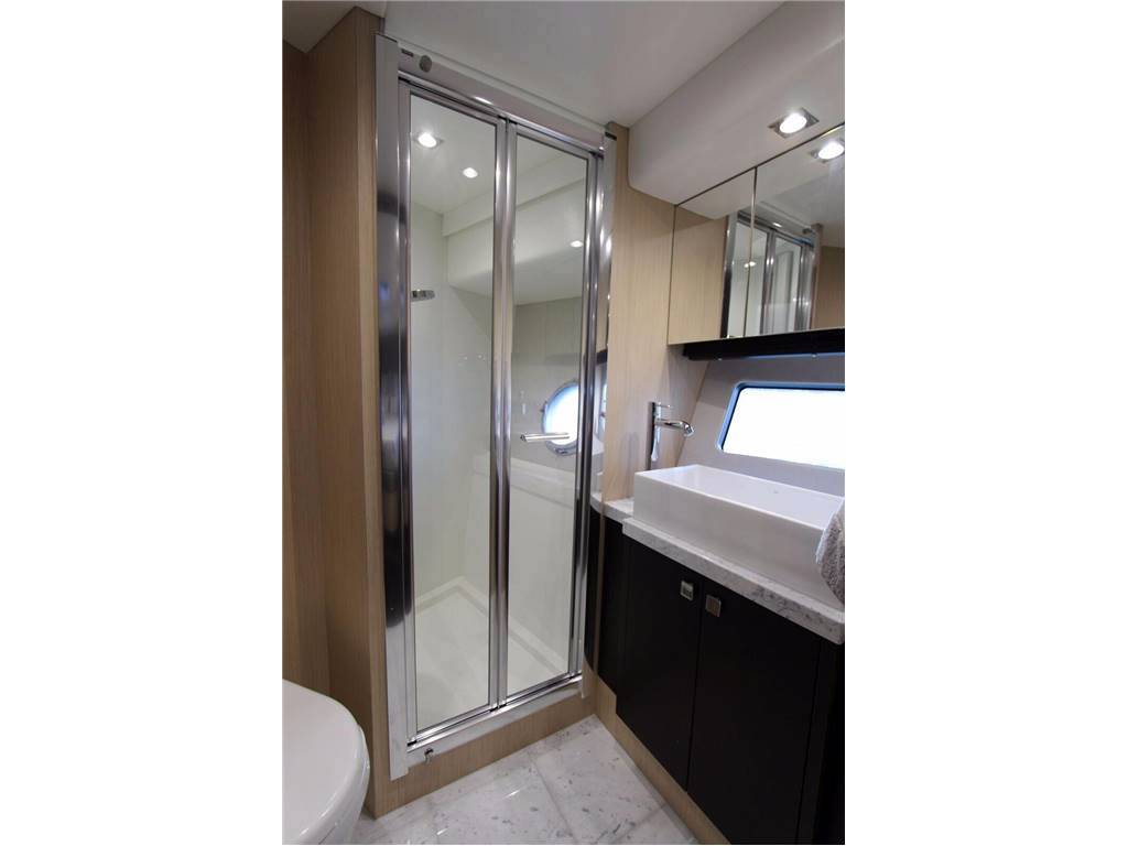 Sunseeker 65 manhattan