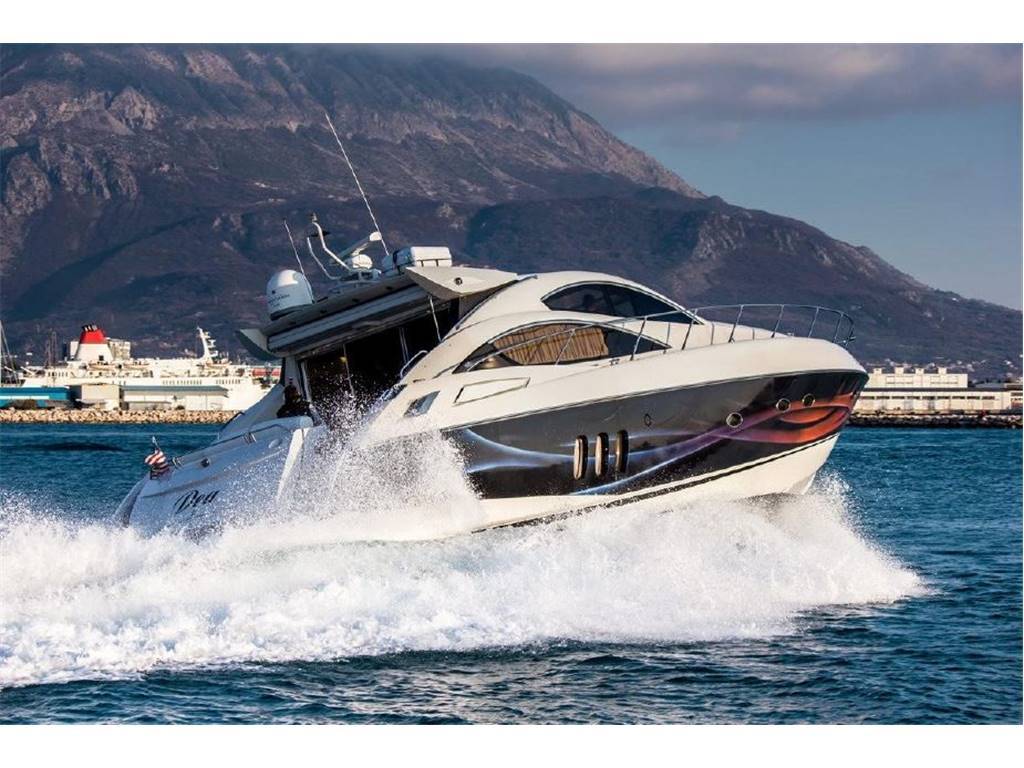 Sunseeker Predator 62