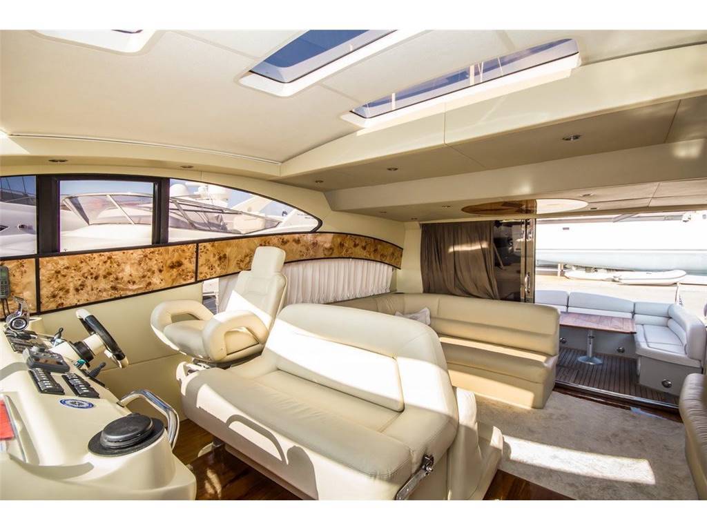 Sunseeker Predator 62