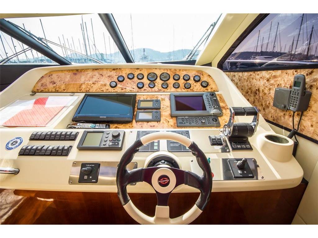 Sunseeker Predator 62