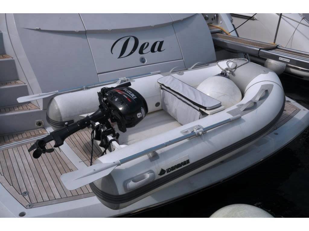 Sunseeker Predator 62