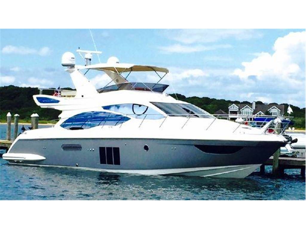 Azimut 53 fly