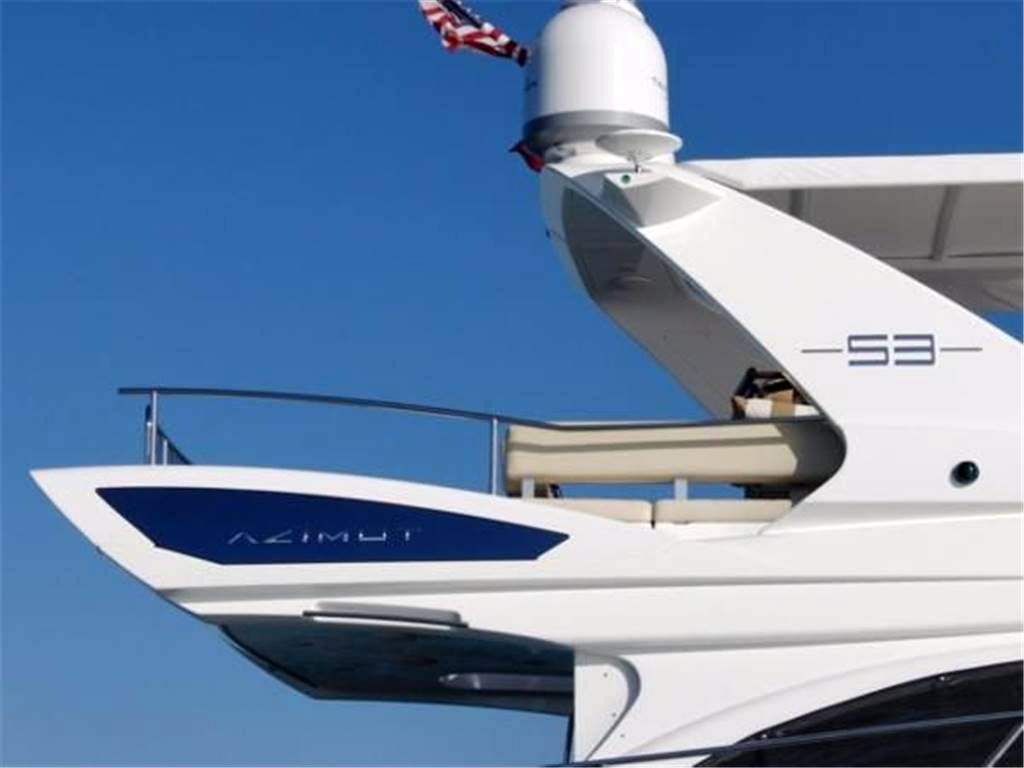 Azimut 53 fly