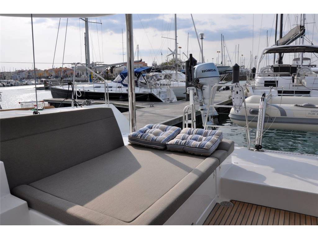 Lagoon 450