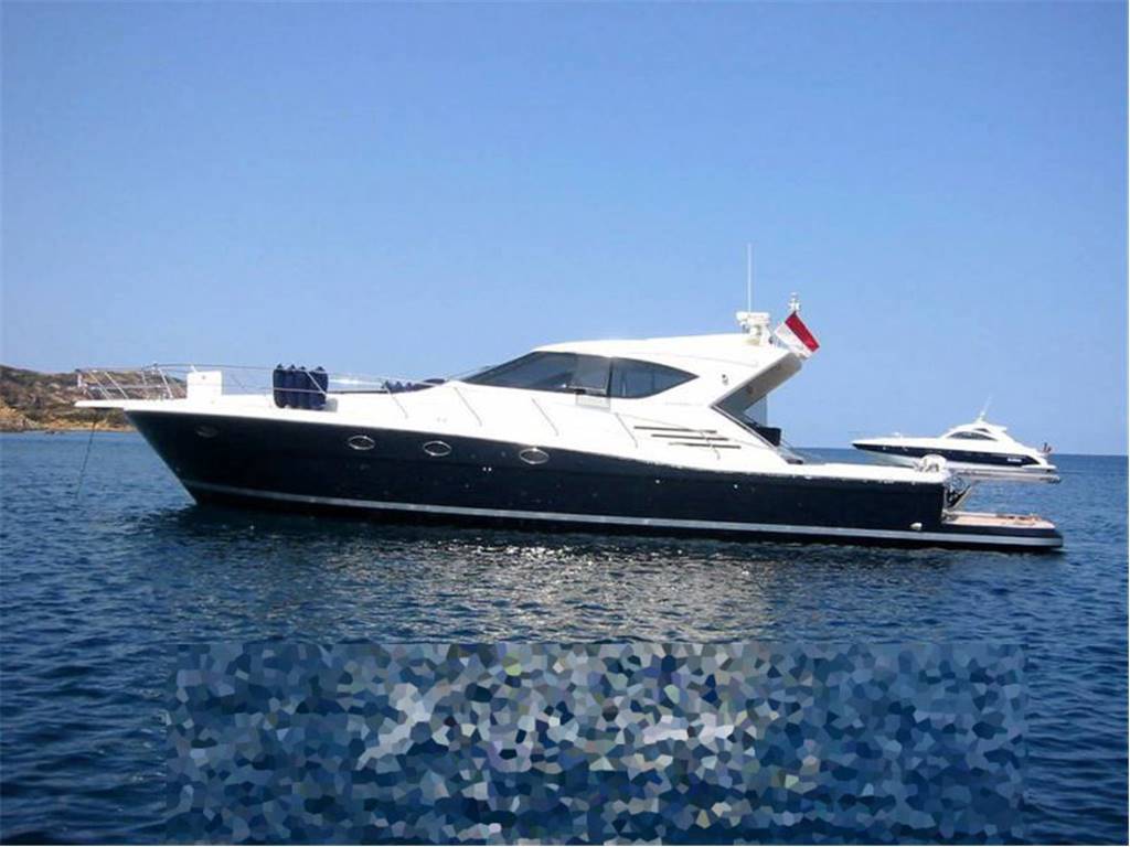 Uniesse 57 hard top
