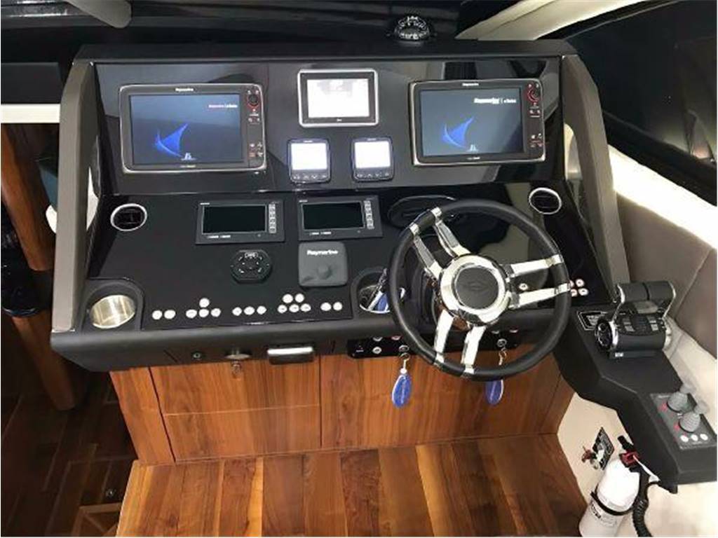 Sunseeker Manhattan 55