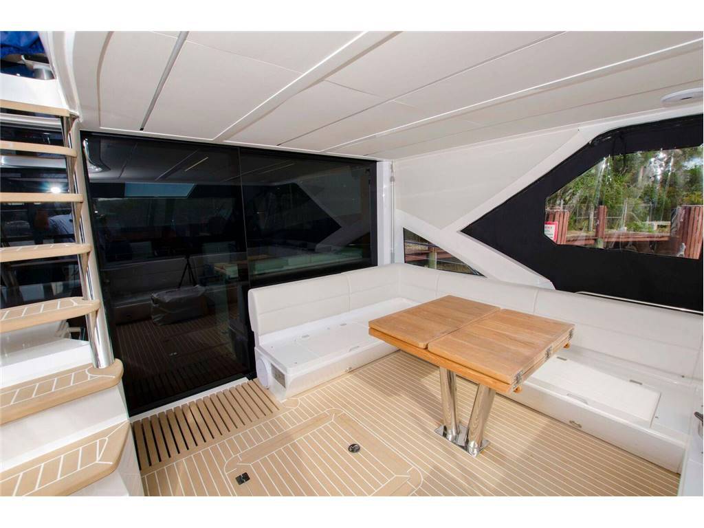 Sunseeker 68 sport yacht