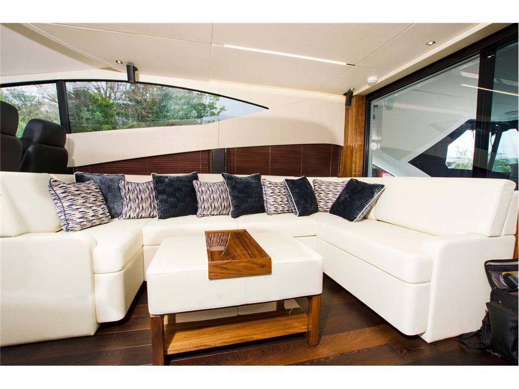Sunseeker 68 sport yacht