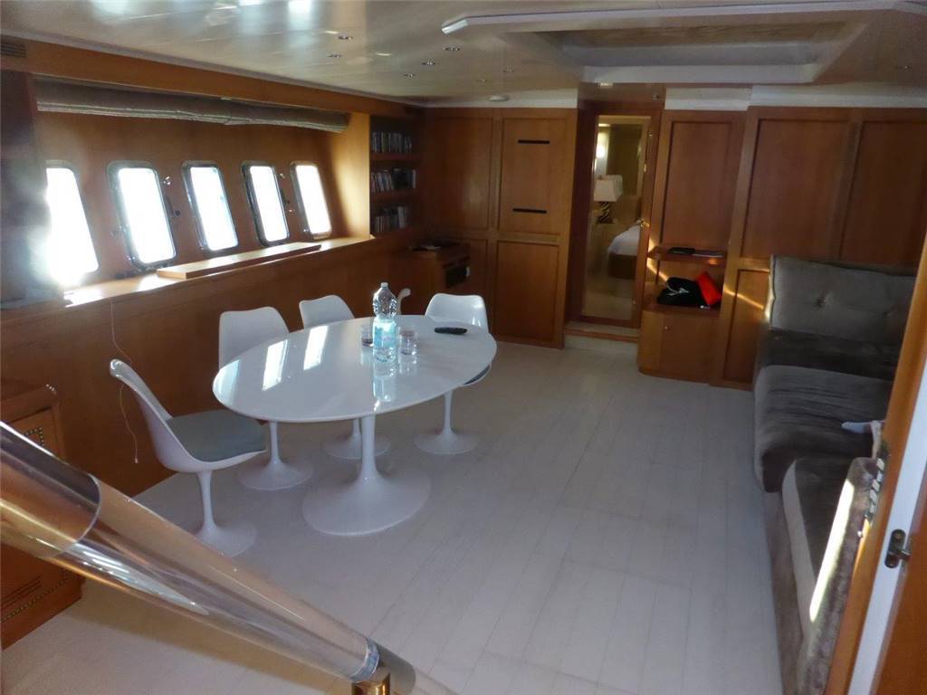 Mangusta 80