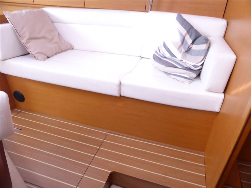 Jeanneau 50 ds performance