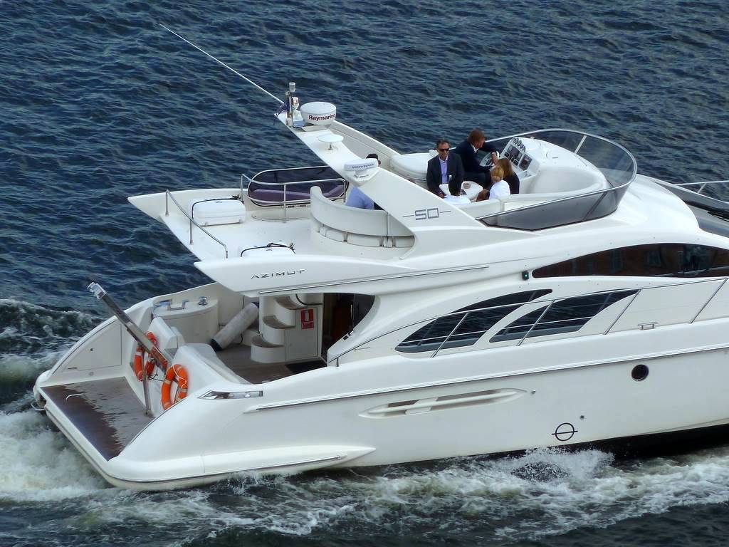 Azimut 50 fly