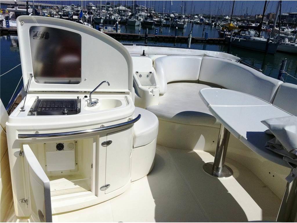Azimut 50 fly