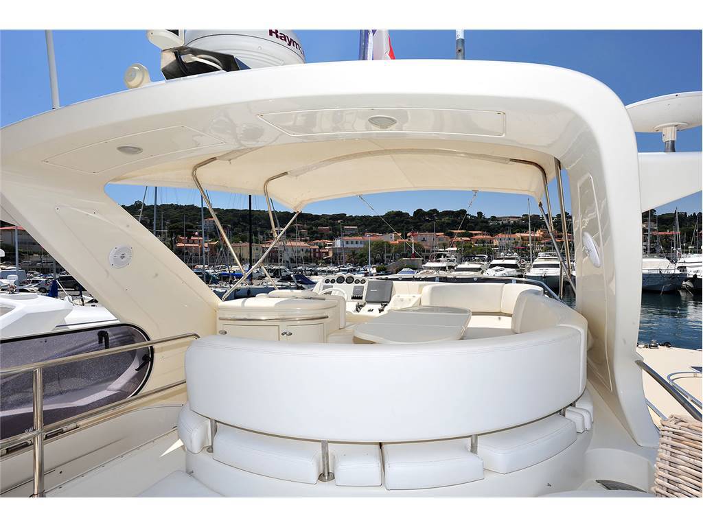 Azimut 50 fly