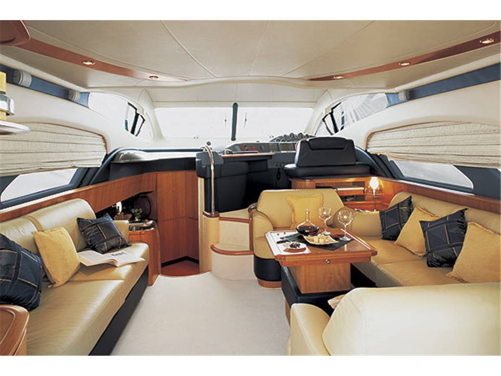 Azimut 50 fly