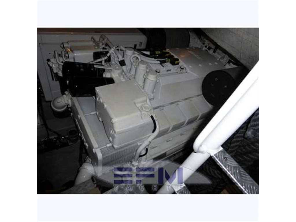 Sunseeker Predator 82