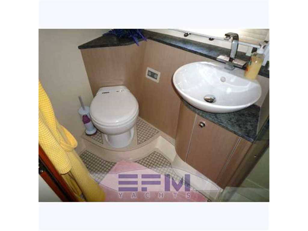 Sealine T 60