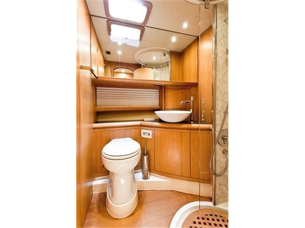 Cantieri estensi Goldstar 460