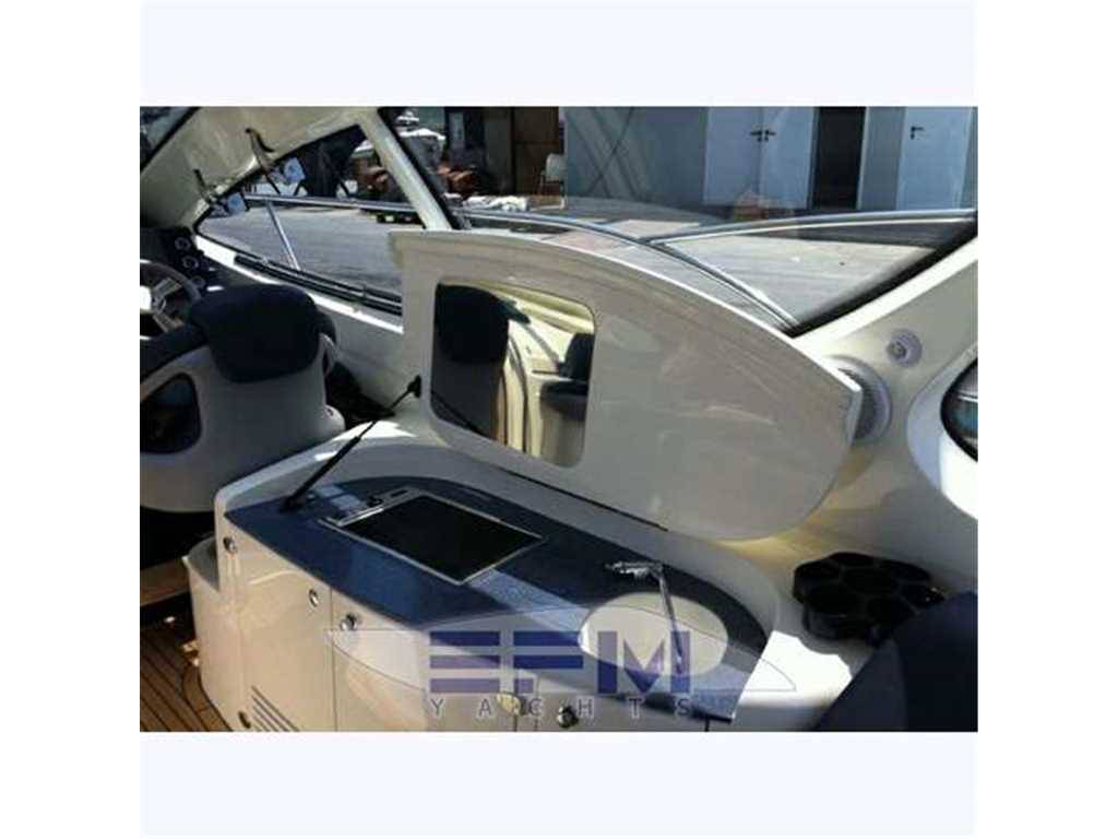 Atlantis 55