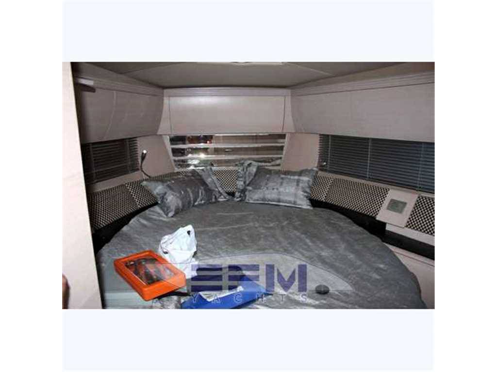 Atlantis 55
